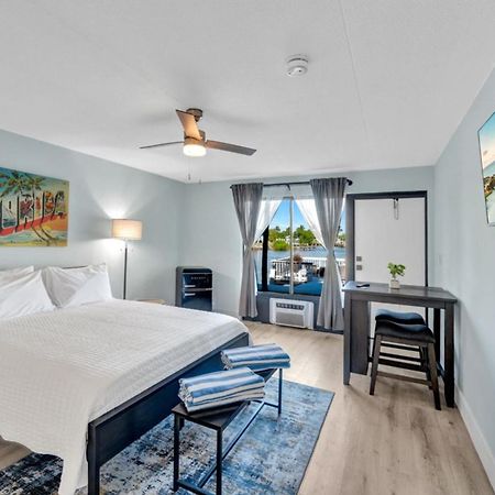 Waterfront - Isles Of Capri - Island Retreat - Marco Island - Naples Διαμέρισμα Εξωτερικό φωτογραφία