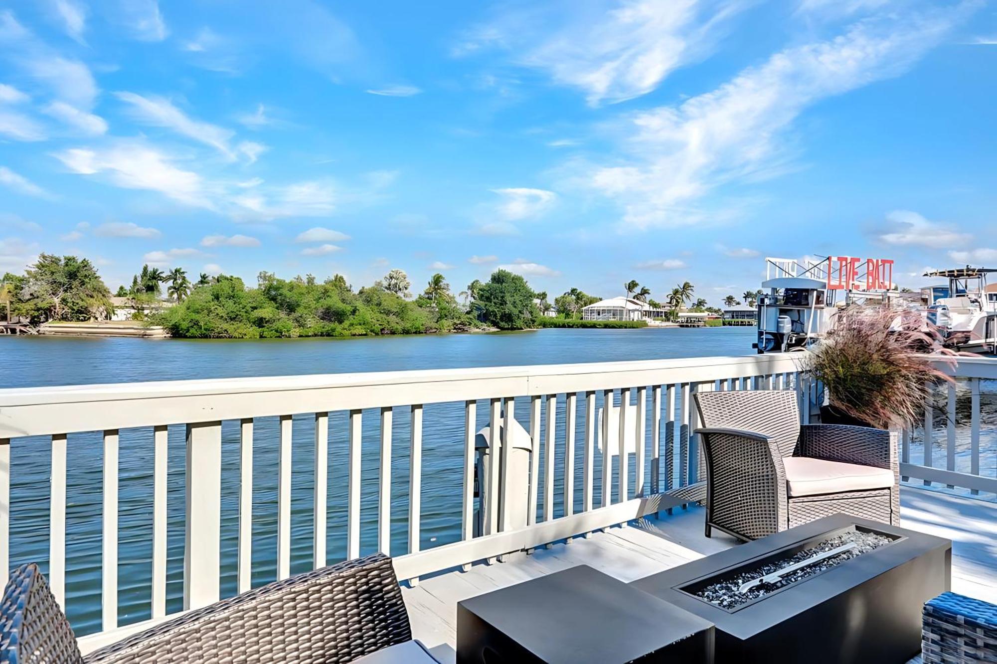 Waterfront - Isles Of Capri - Island Retreat - Marco Island - Naples Διαμέρισμα Εξωτερικό φωτογραφία